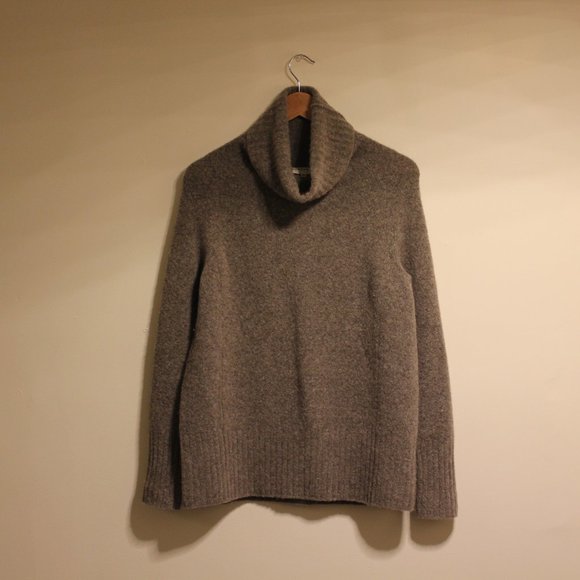 Aritzia Sweaters - Aritzia Plutarch Sweater Heather Dark Comet XXS